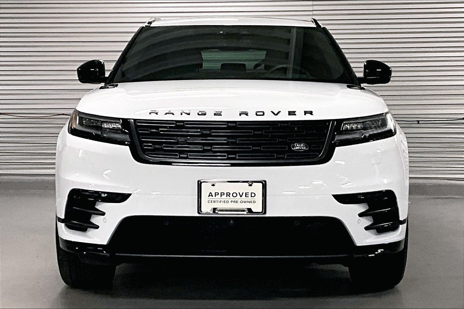 land rover range rover velar 2026 SALYL2EX8TA820992 image land rover range rover velar 2026 SALYL2EX8TA820992 image